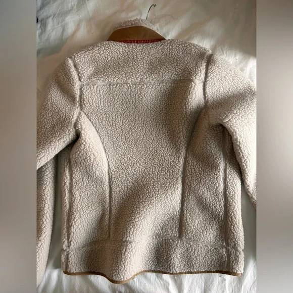 Patagonia Women's Classic Retro-X® Fleece Jacket - Picture 5 of 8